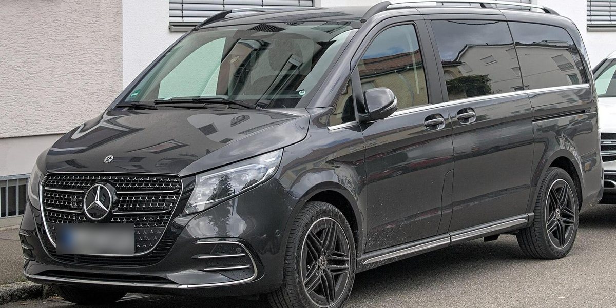 Mercedes V-Class (similar vehicle)